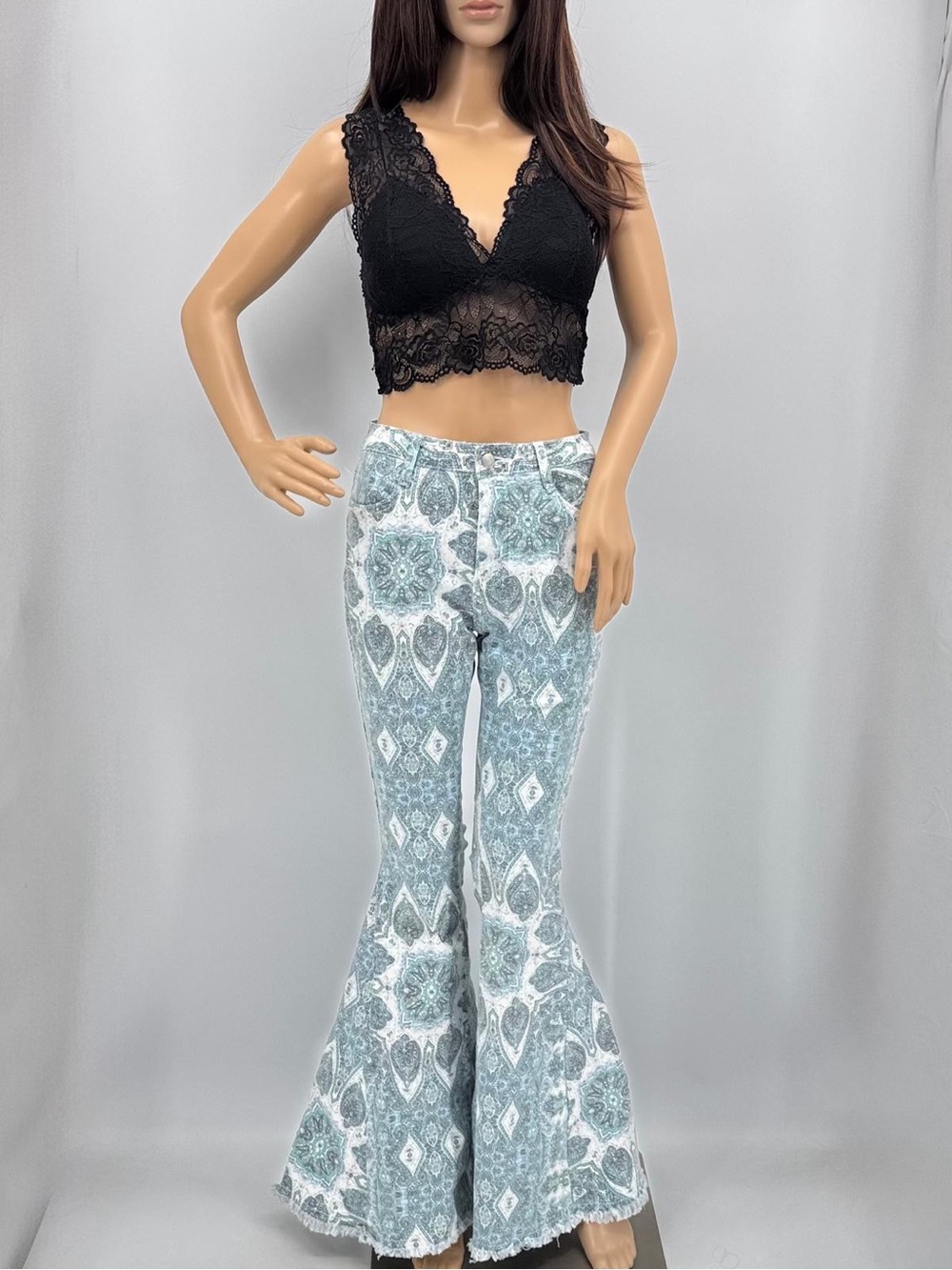 Wisteria Lane Western Boho Hippie Festival Mandala Paisley Print Flare Jeans